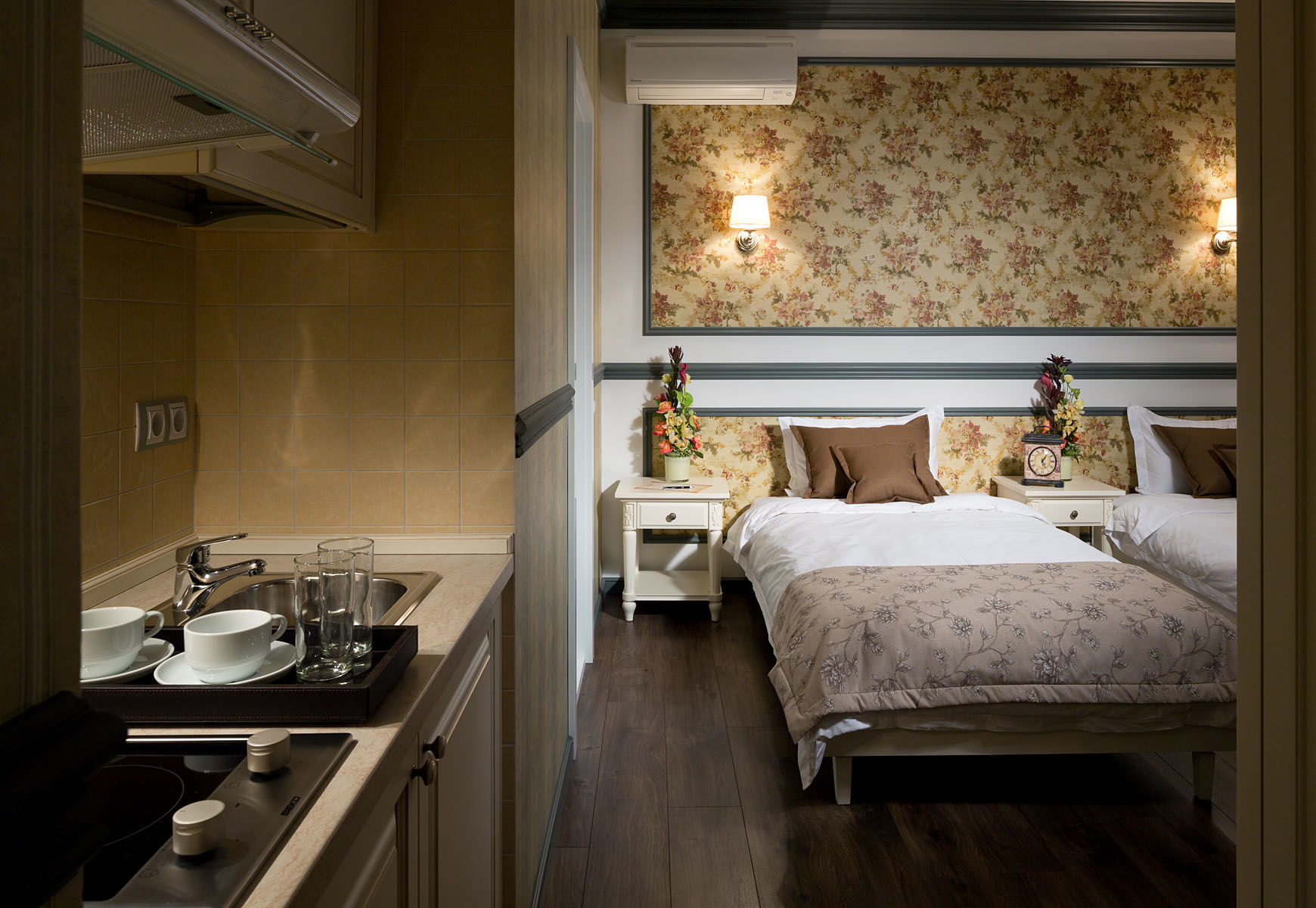 De Gaulle Boutique Hotel Charkov Exteriér fotografie