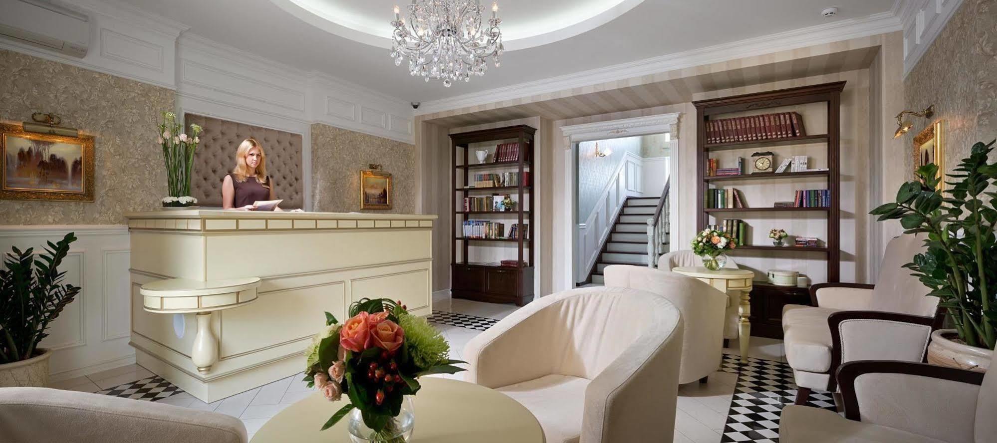 De Gaulle Boutique Hotel Charkov Exteriér fotografie